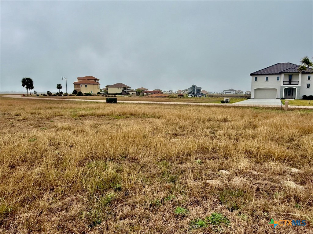 L 88 E Burgundy Property Photo 9