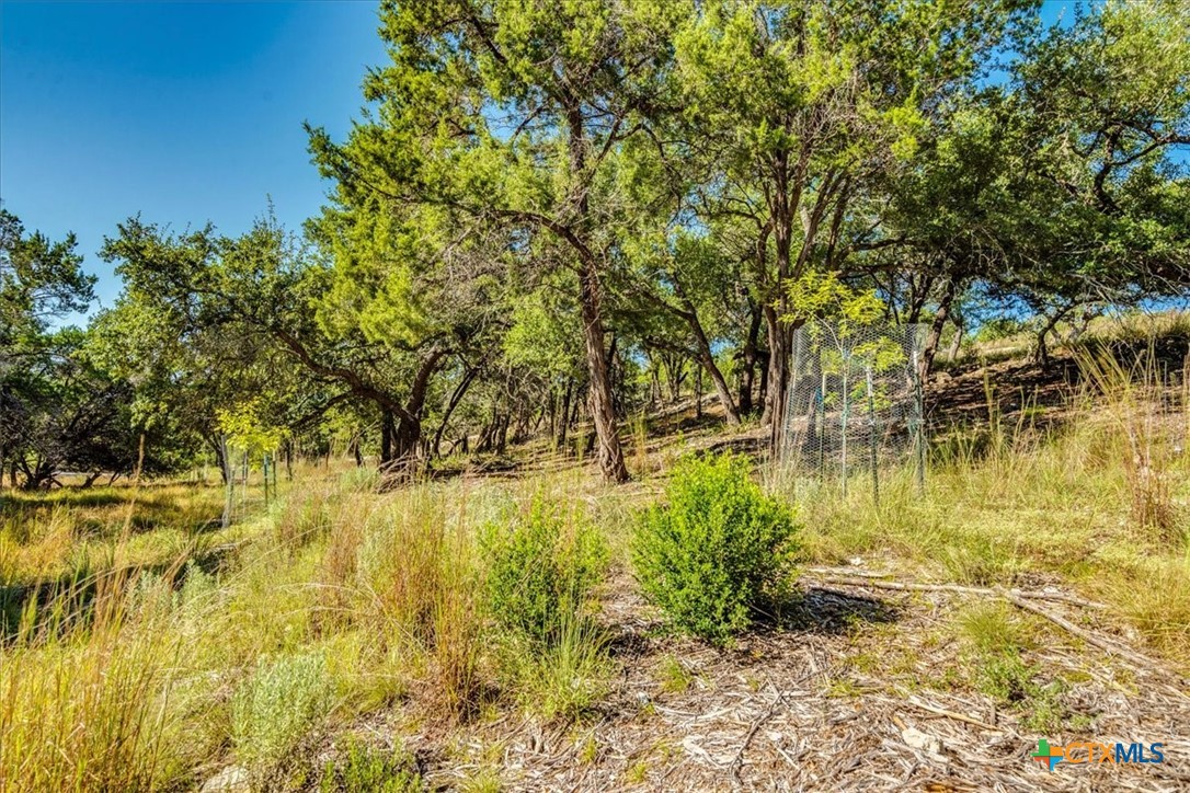 530 Stallion Estates Property Photo 11