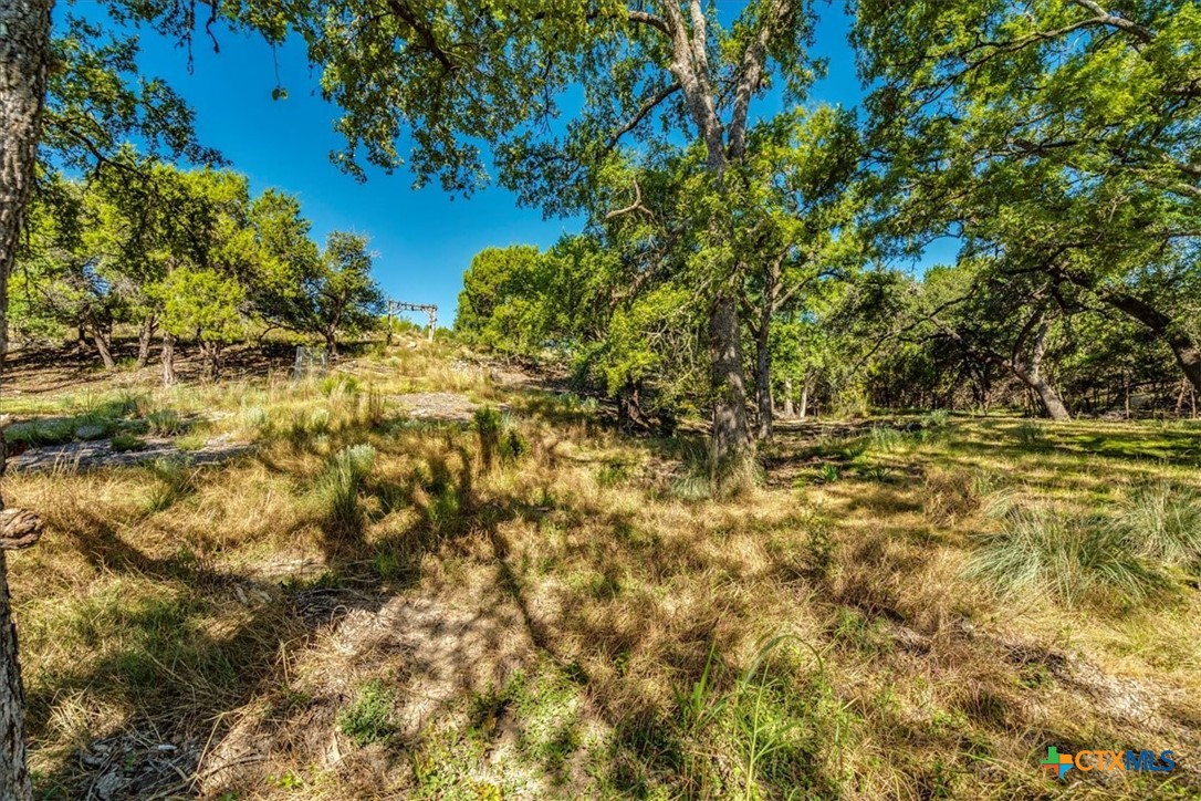 530 Stallion Estates Property Photo 17