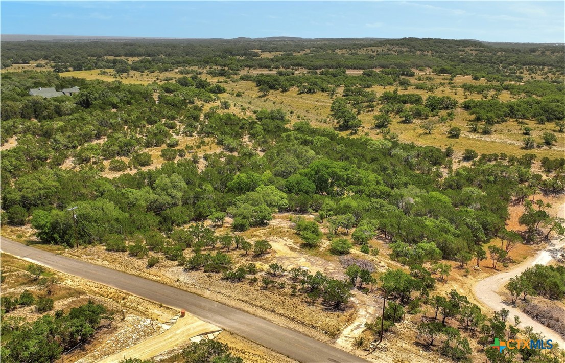 530 Stallion Estates Property Photo 23