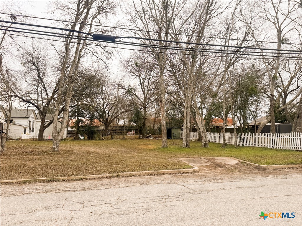 Tbd E Wallace Street Property Photo 2
