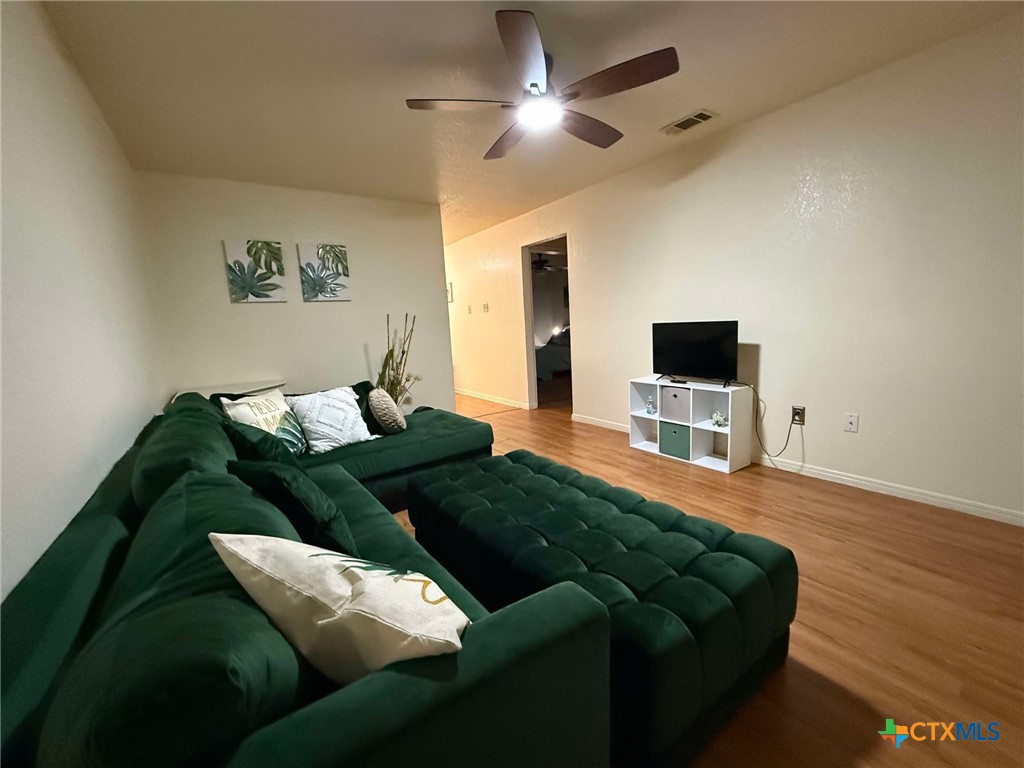 1008 Circle M Drive D Property Photo 2