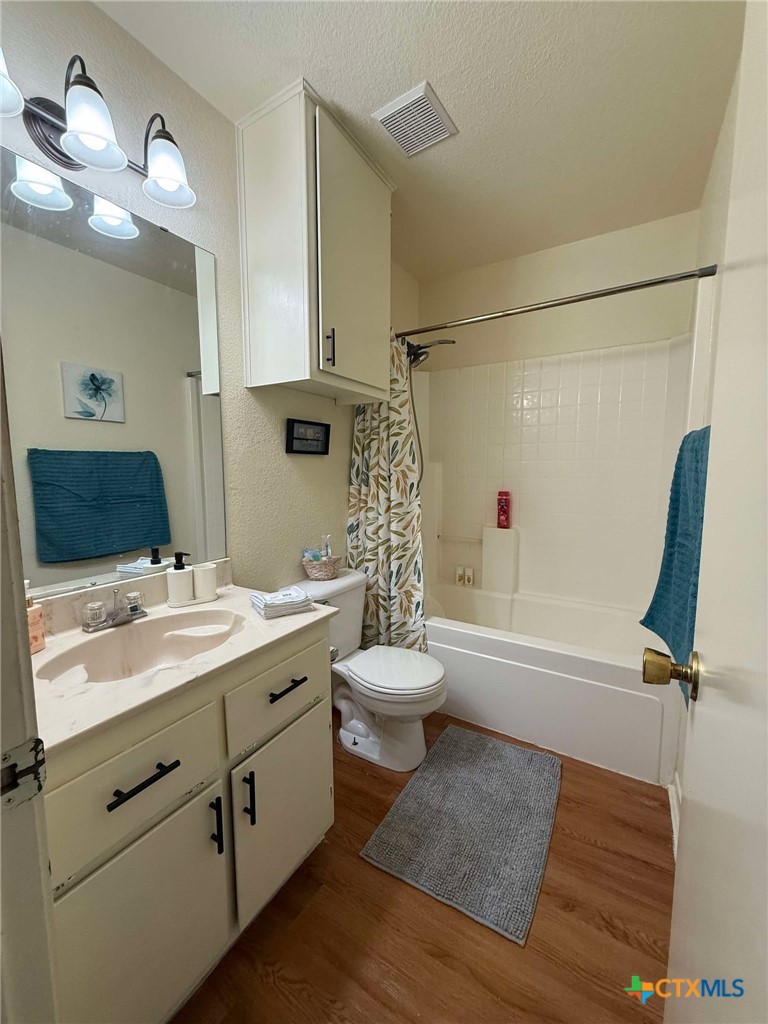 1008 Circle M Drive D Property Photo 25