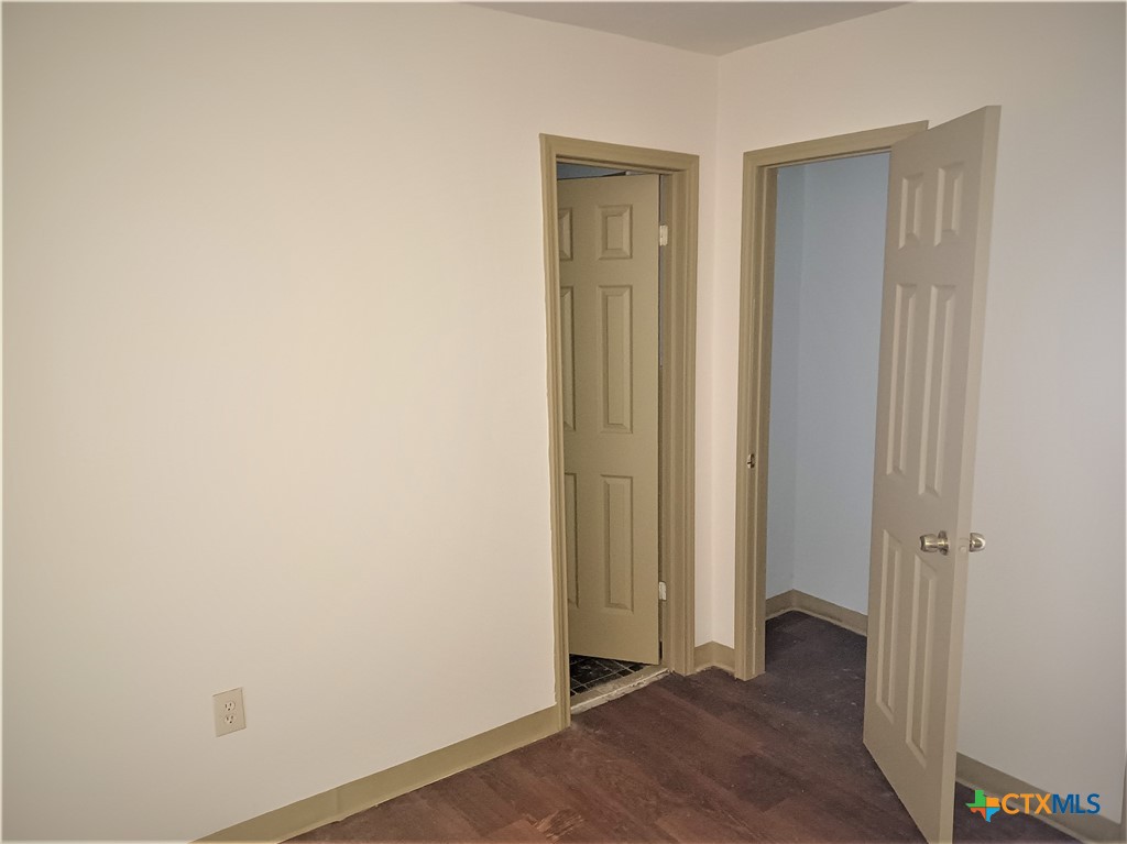 307 E Bryce Drive Property Photo 6