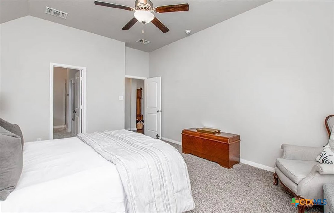 1107 Lilac Ledge Drive Property Photo 6