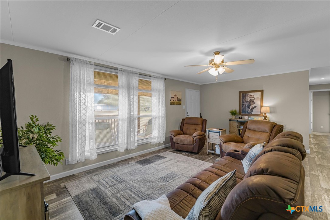 2610 Wendel Road Property Photo 12