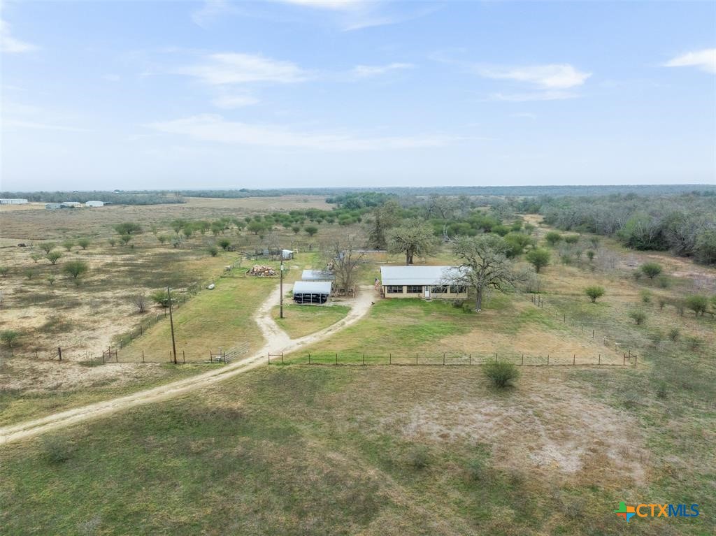 4025 County Road 284 Property Photo 4