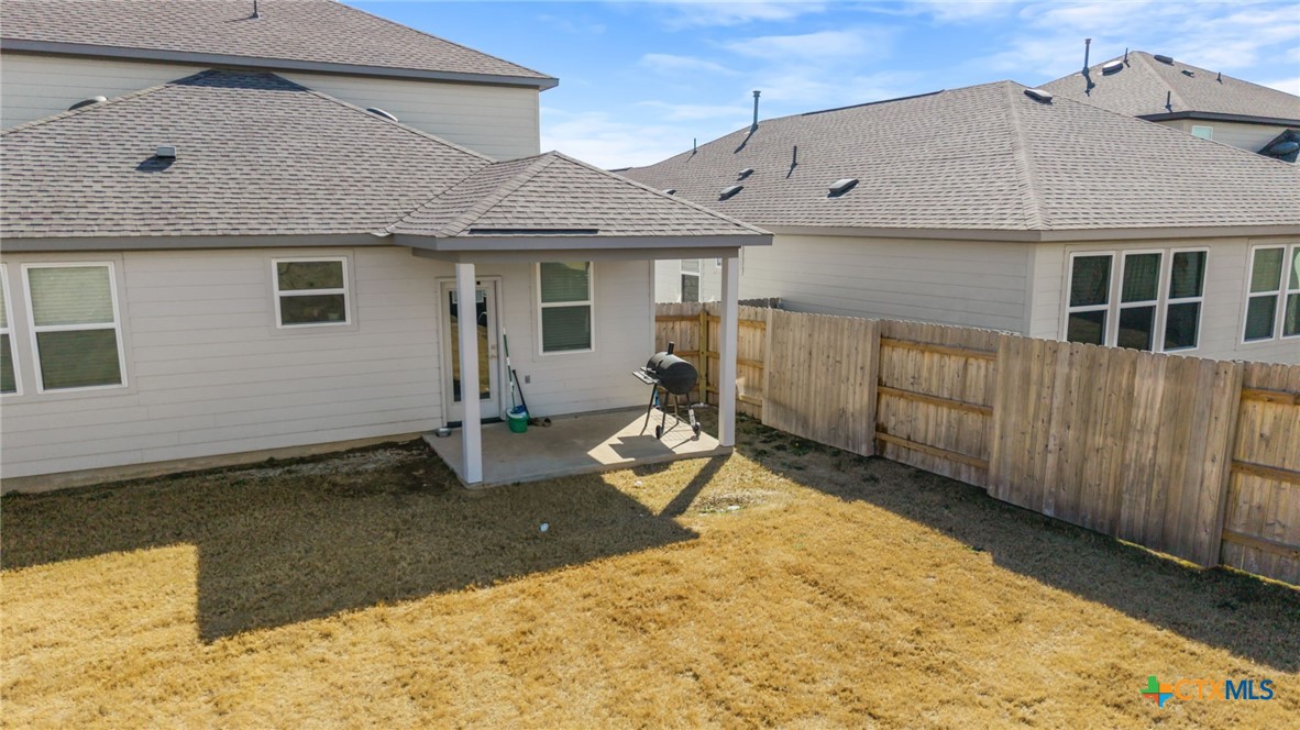 2906 Vista Parkway Property Photo 37