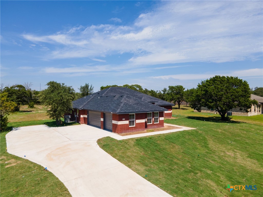 3025 Millhouse Road Property Photo 2