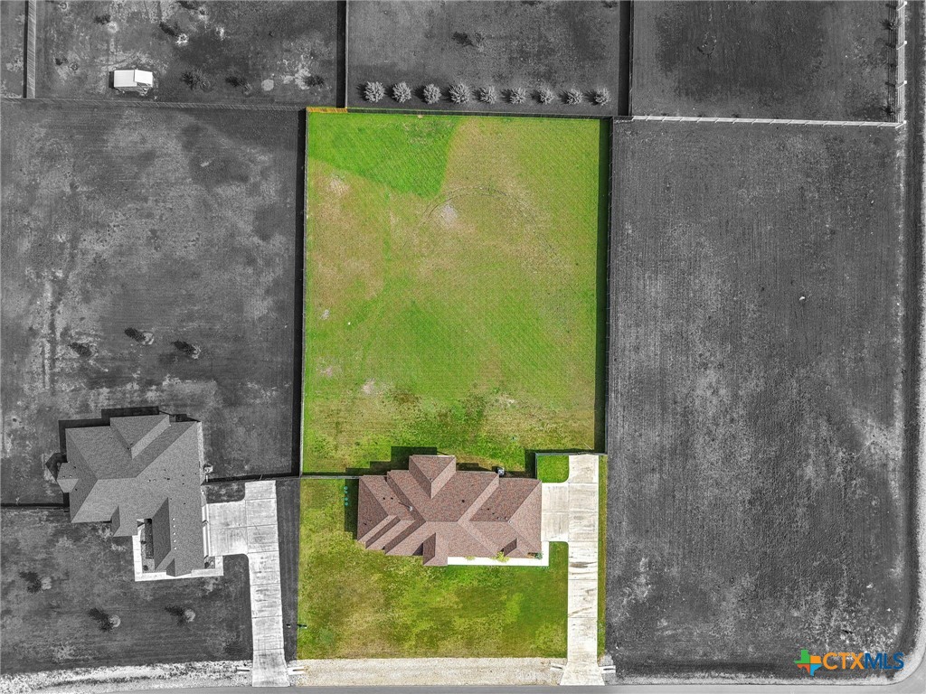 930 Inka Road Property Photo 3