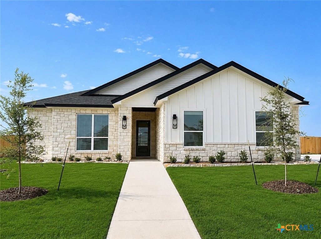 1614 Hunt Drive Property Photo 1