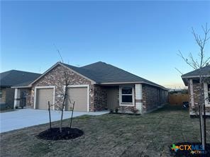 1102 Zora Drive A & B Property Photo 3