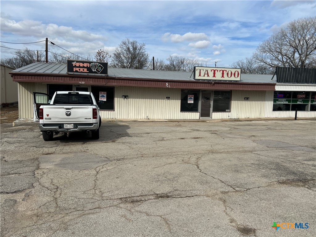 1541 E Business 190 Property Photo 1