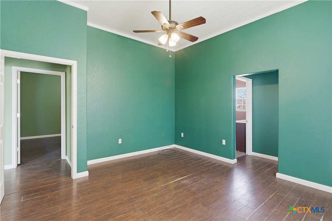 222 E Cedar Street Property Photo 22