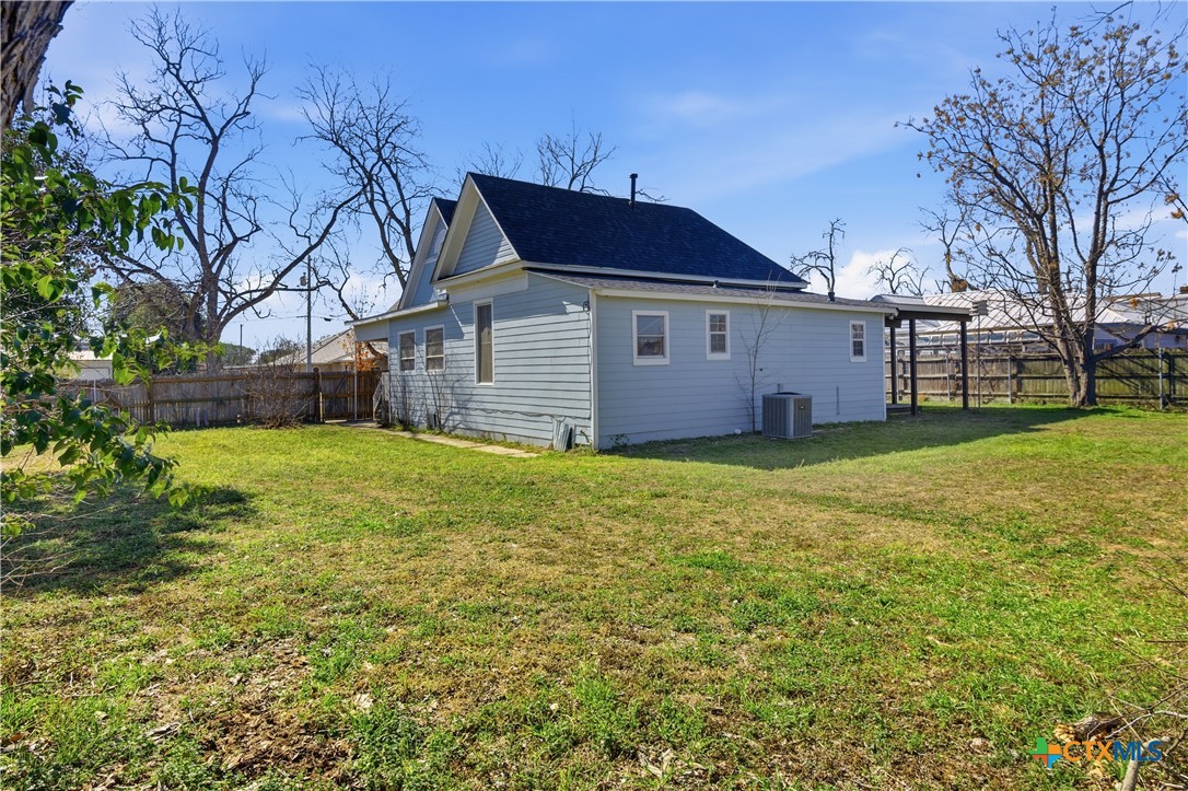 222 E Cedar Street Property Photo 42