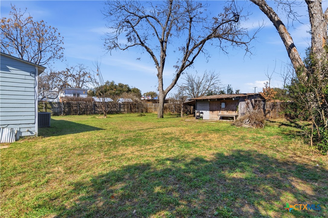 222 E Cedar Street Property Photo 43