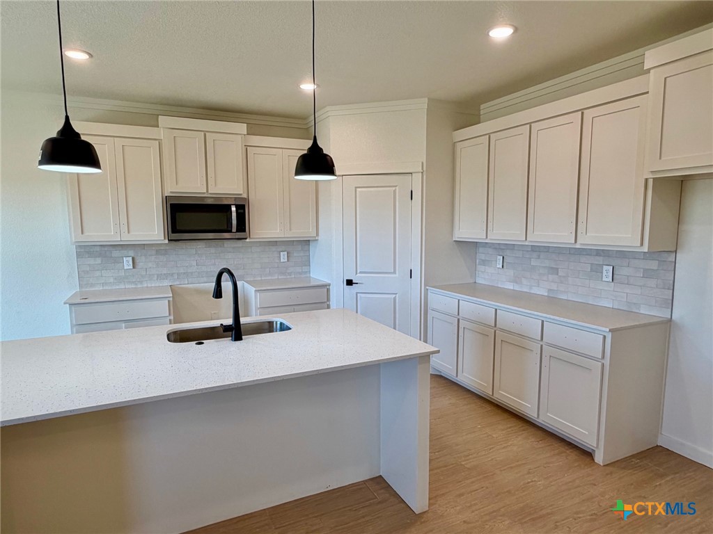 1503 Flatland Trail Property Photo 6