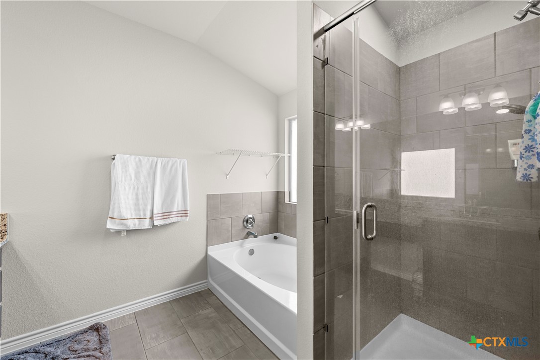 1305 Roma Street Property Photo 21
