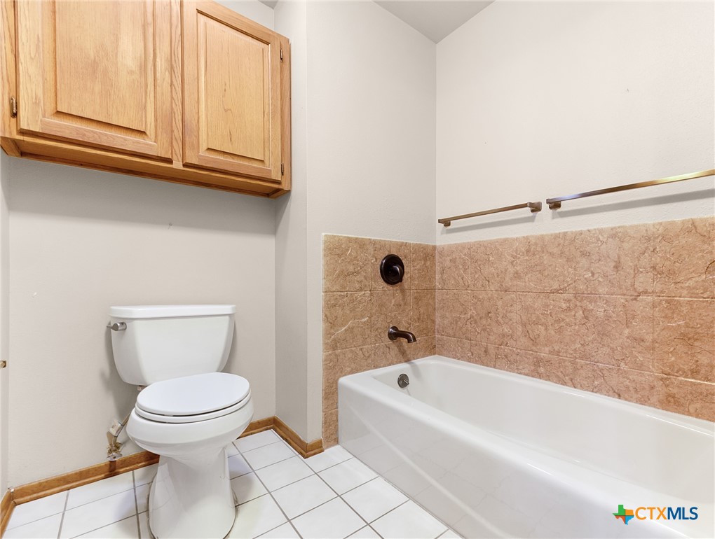 181 Spring Street Property Photo 26