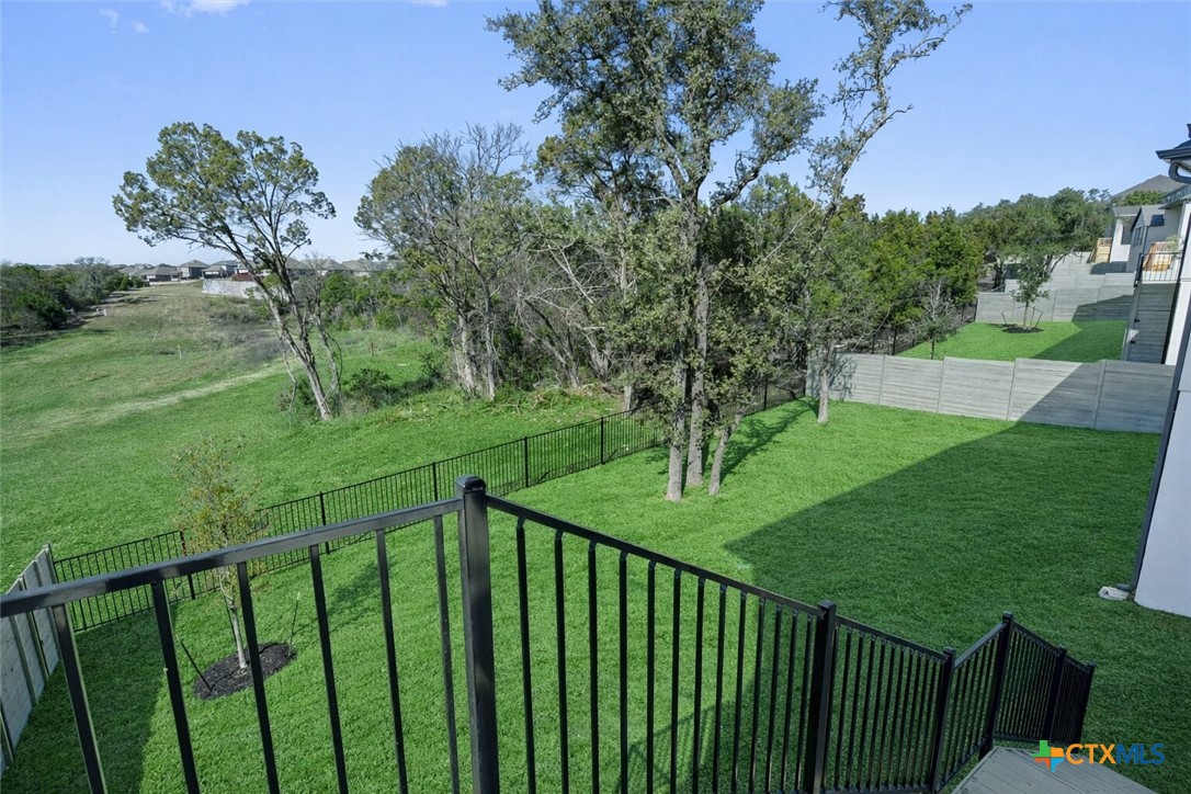 2004 Crimson Sunset Cove Property Photo 32