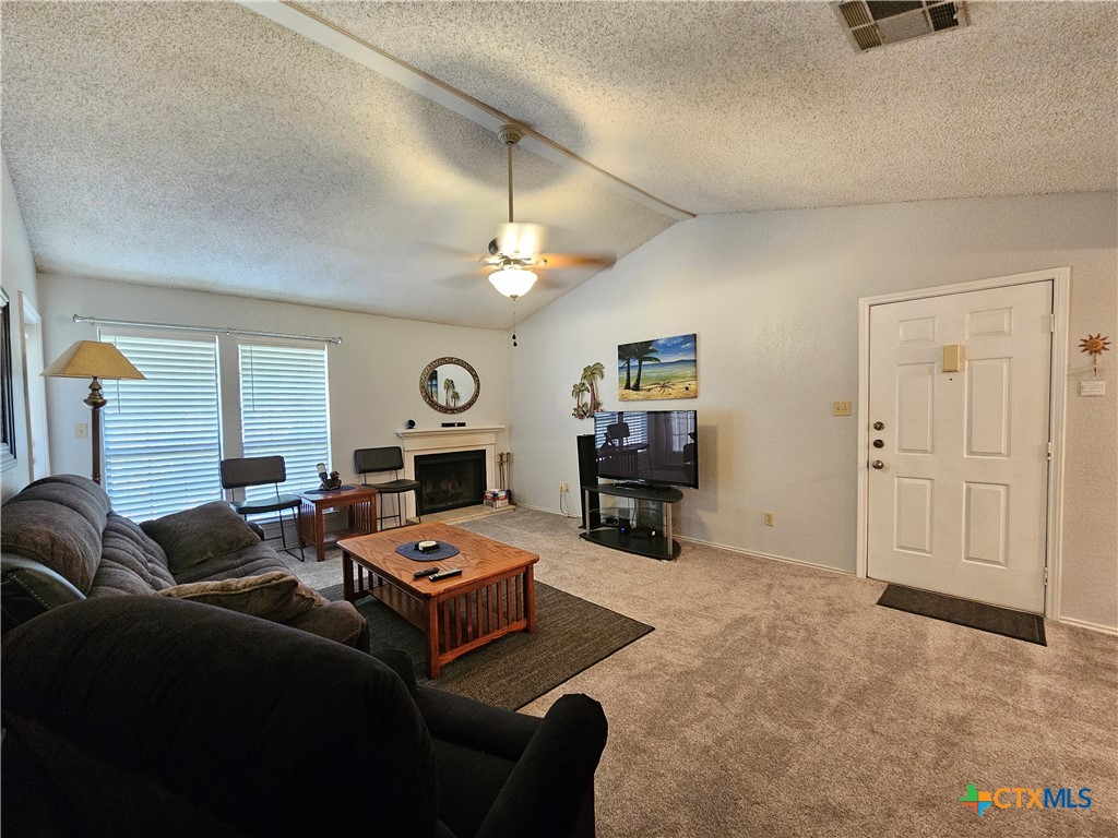 1202 Thorpe Lane 604 Property Photo 5