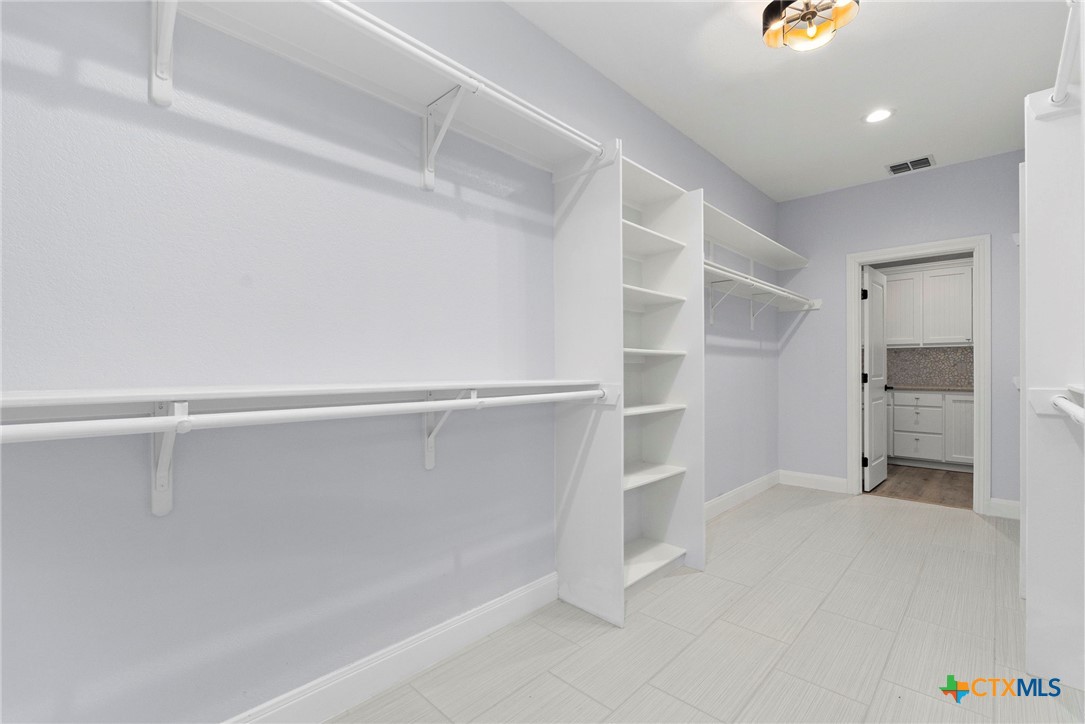2078 Connie Drive Property Photo 27