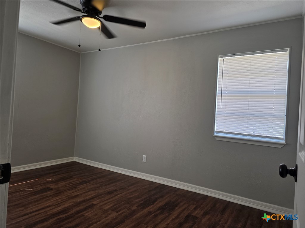 506 Creek Street Property Photo 7