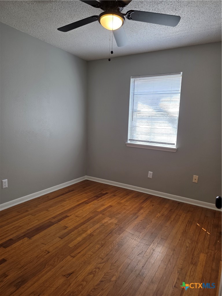 506 Creek Street Property Photo 8