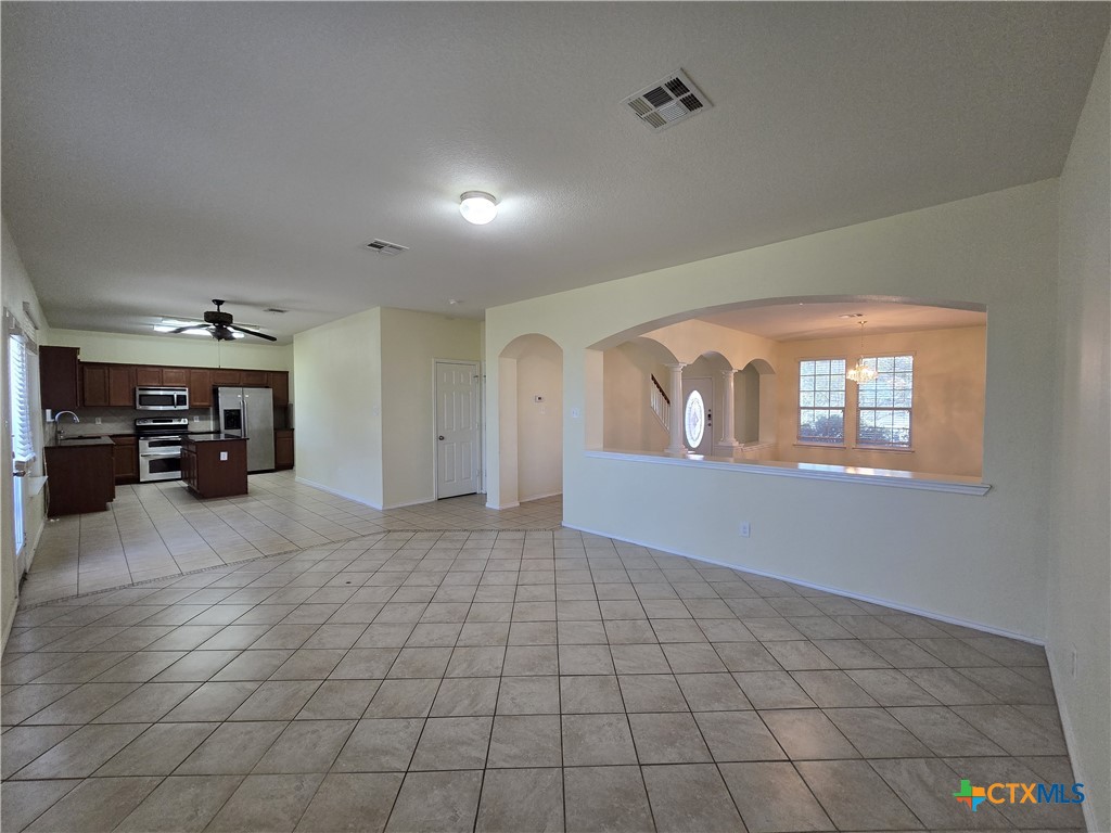5000 Willamette Lane Property Photo 8