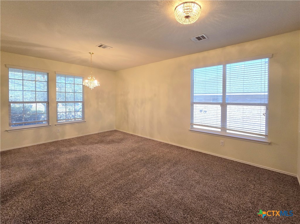 5000 Willamette Lane Property Photo 11
