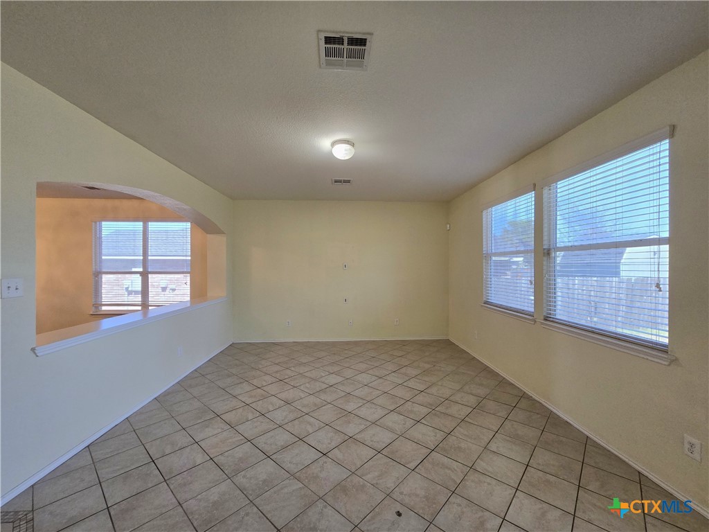 5000 Willamette Lane Property Photo 16