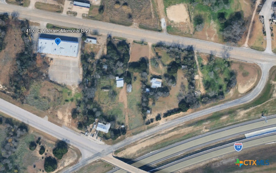 4100 Veterans Memorial Boulevard Property Photo 3