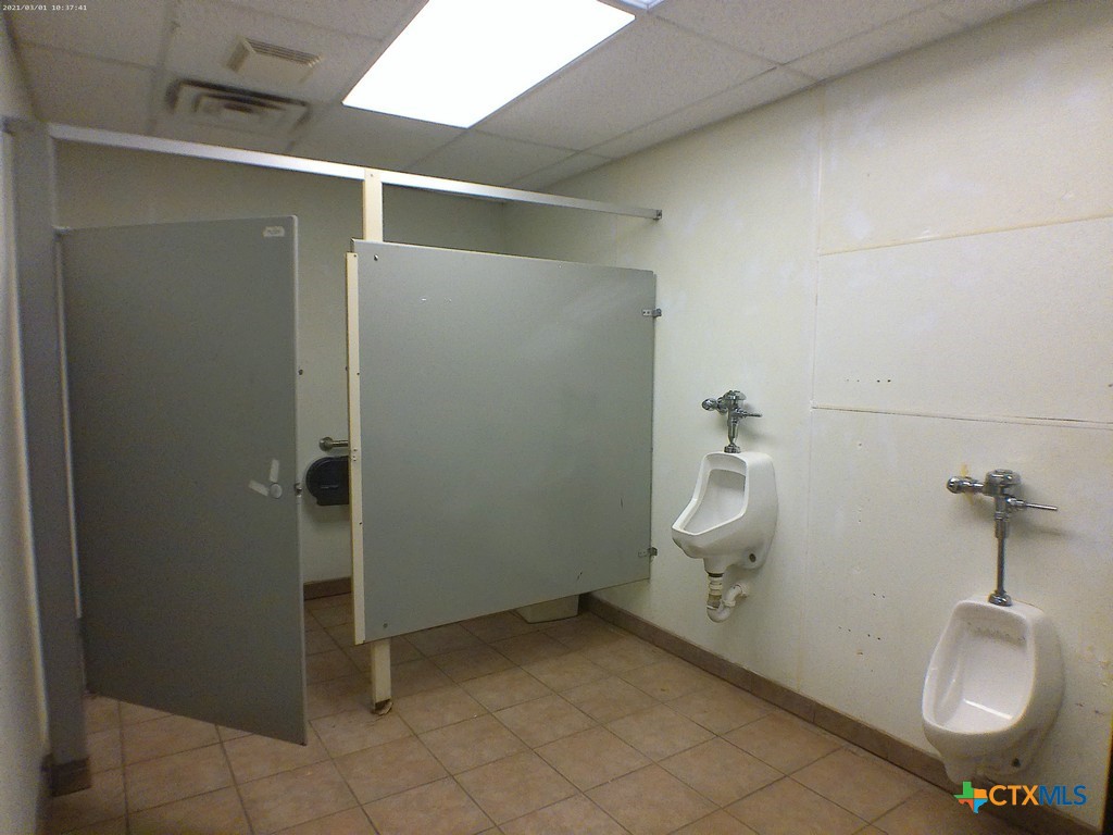 4100 Veterans Memorial Boulevard Property Photo 31