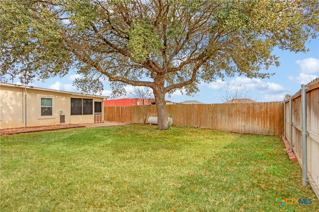 5037 N State Highway 123 Property Photo 42