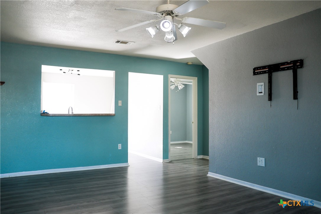 3111 Yaupon Road Property Photo 8
