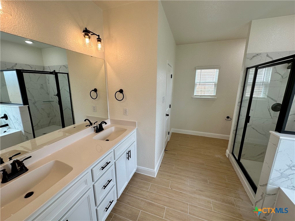 1607 Sideoats Lane Property Photo 7