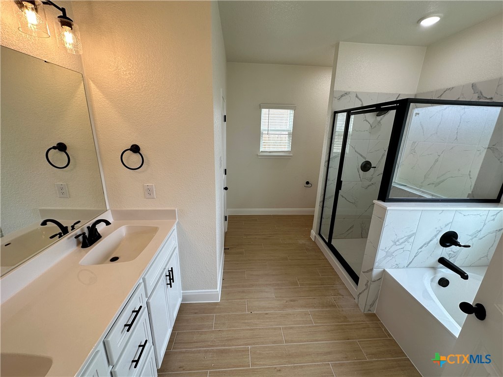 1607 Sideoats Lane Property Photo 8
