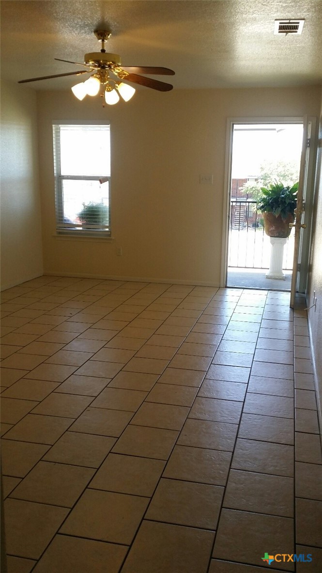 1102 Circle M Drive B Property Photo 3