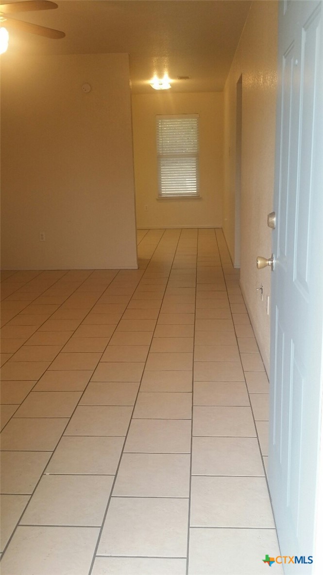 1102 Circle M Drive B Property Photo 8