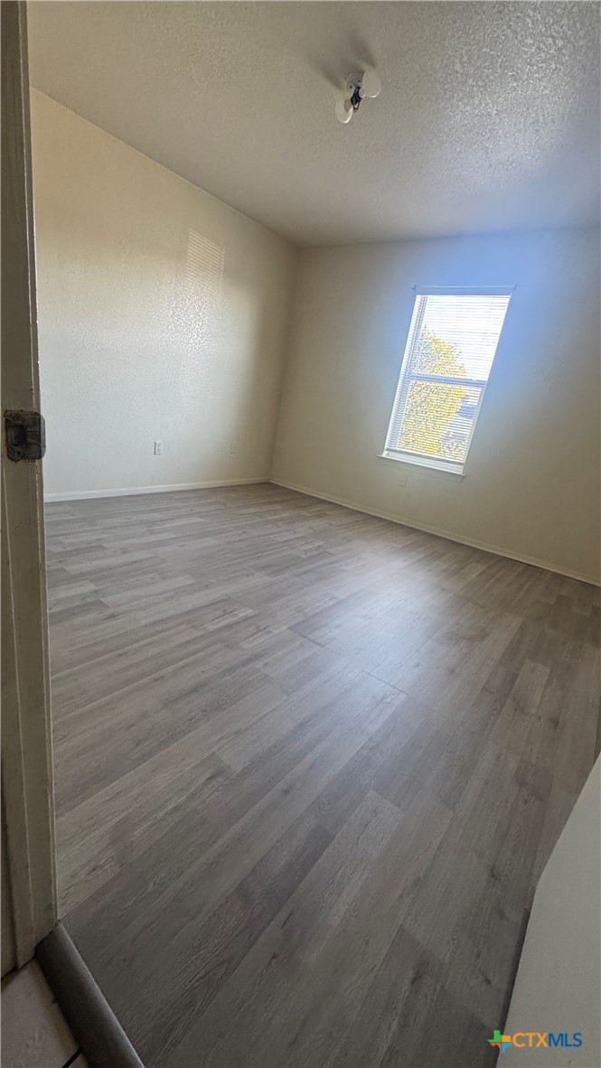 1102 Circle M Drive B Property Photo 16