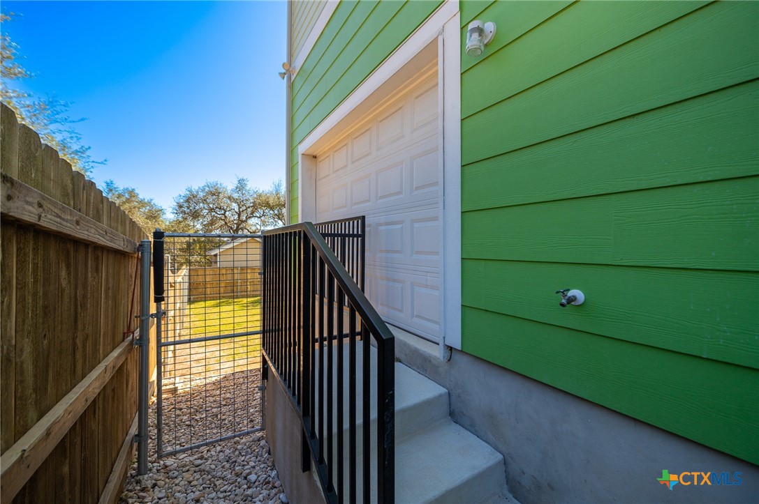 1385 Riviera Drive Property Photo 42