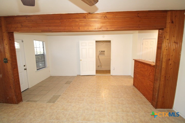 709 S 11th Street Property Photo 9
