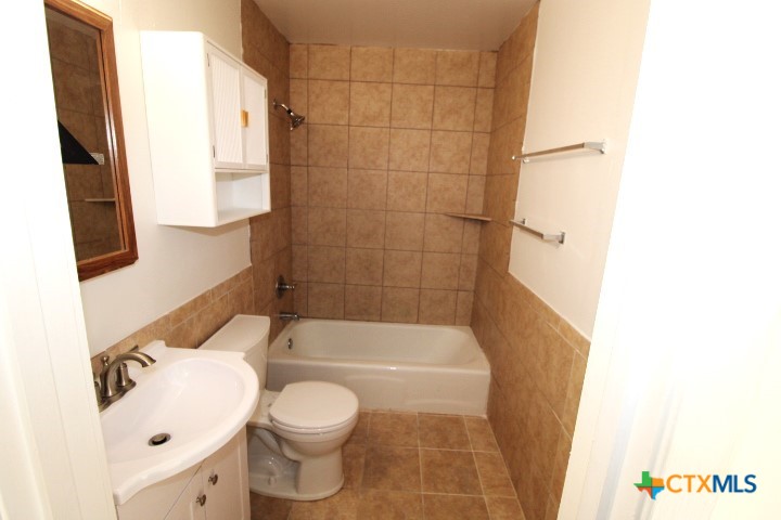 709 S 11th Street Property Photo 13