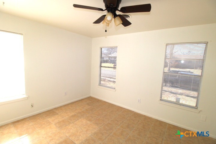 709 S 11th Street Property Photo 14