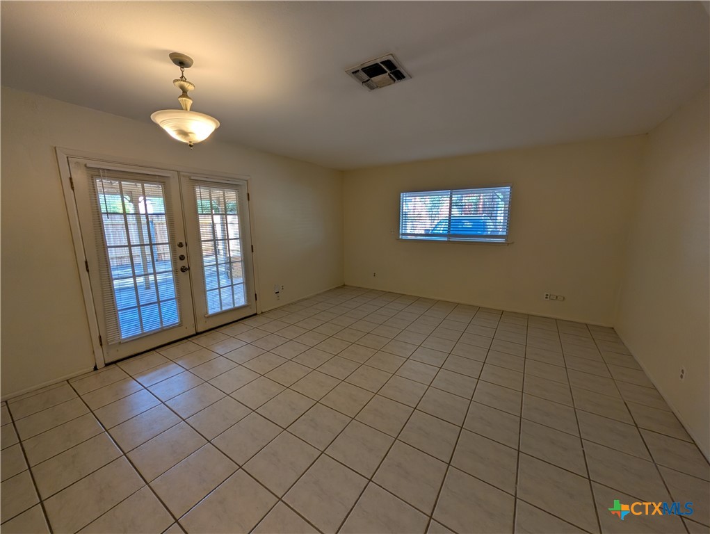 164 S Union Avenue 102 Property Photo 8
