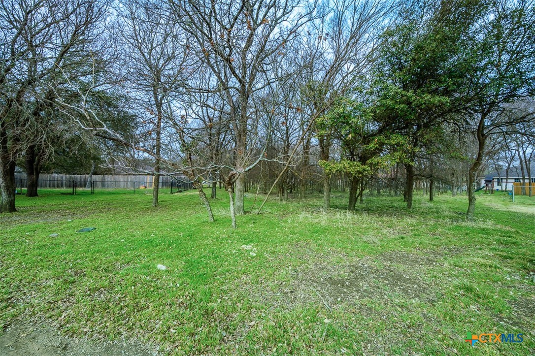 11 Broomtail Court Property Photo 1