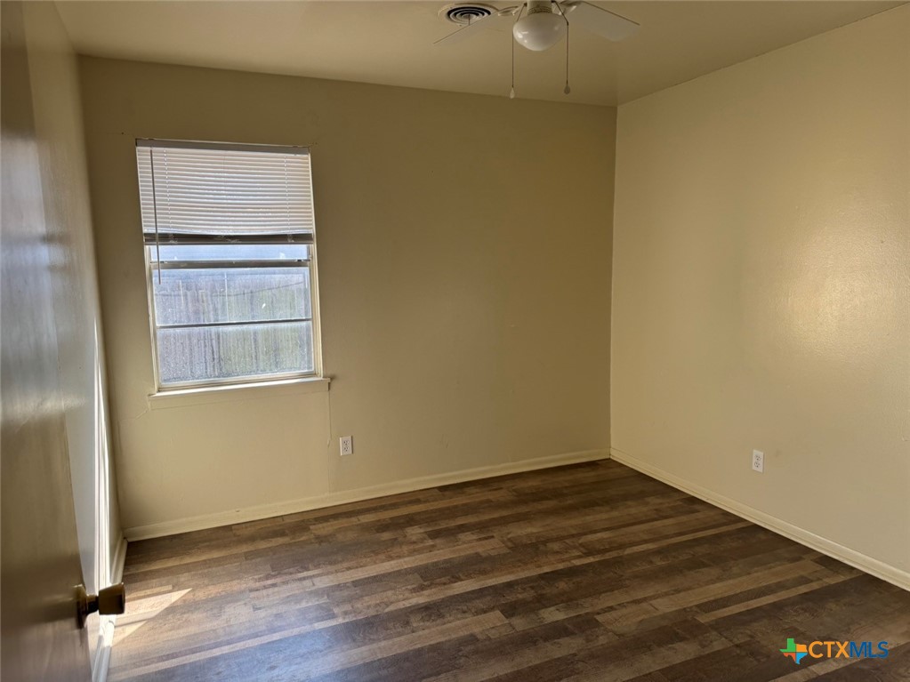 904 Houston Street Property Photo 15