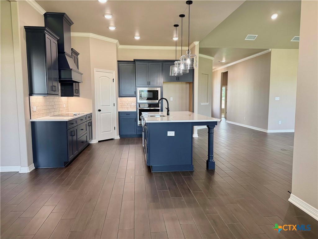 1054 Alice Circle Property Photo 11