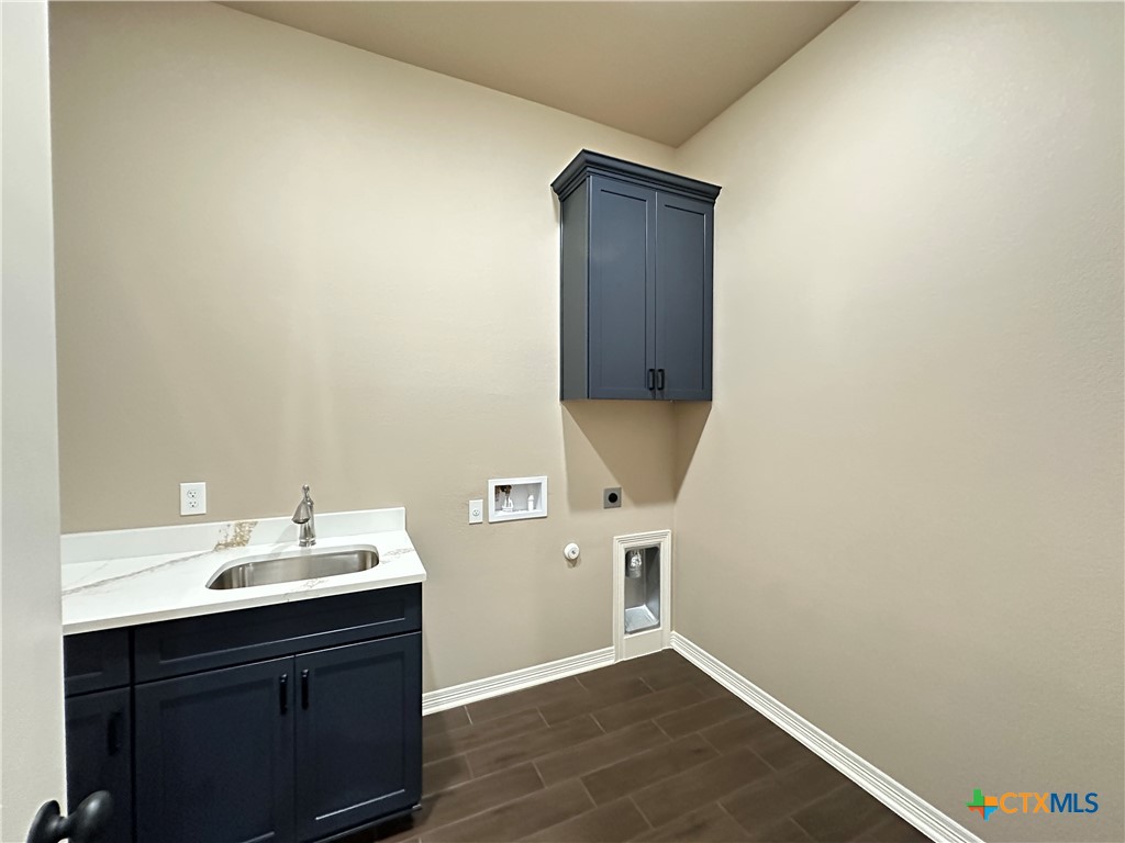 1054 Alice Circle Property Photo 26