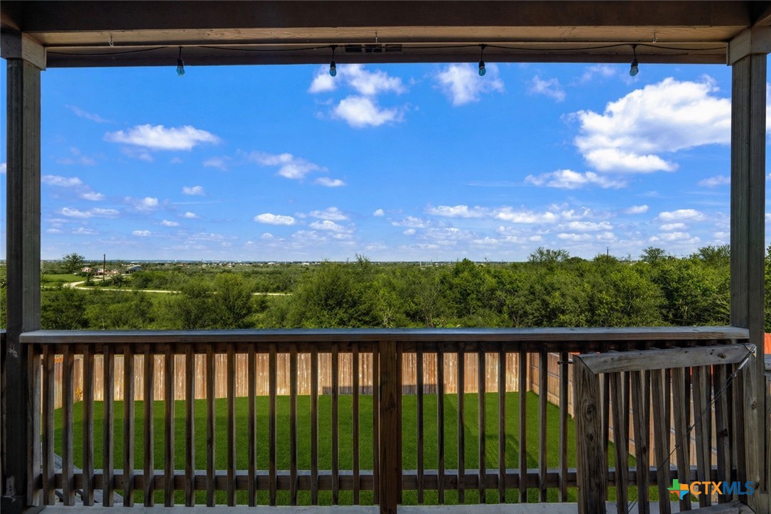 610 Ridgehorn Drive Property Photo 4